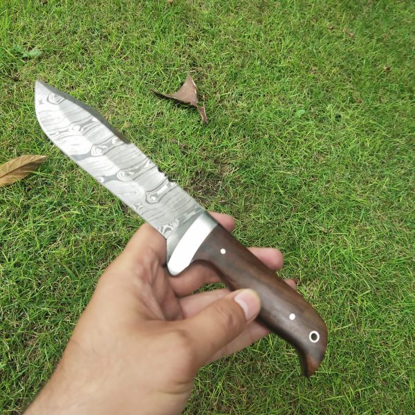 II-1 Hunting Skinning Pack Knife Solid and Beautiful Rose Wood Handle