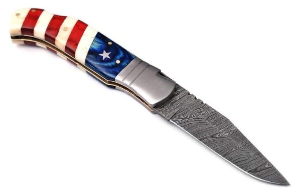 7.5 inches USA/Texas Handle Damascus Folding Knife