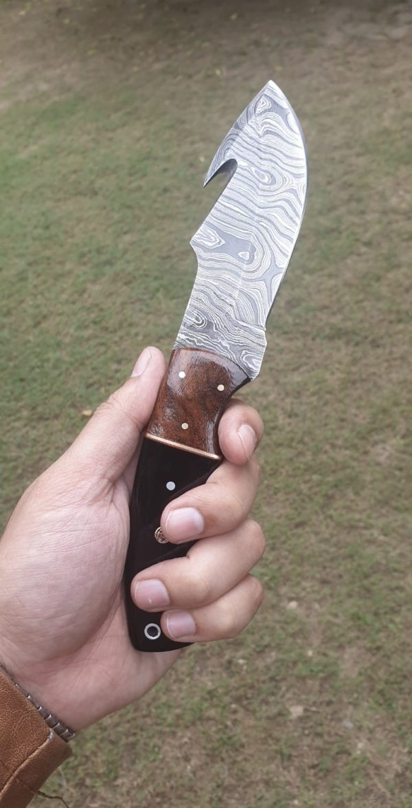 II-13 Hunting Skinning Gut Hook Damascus Knife Black Handle