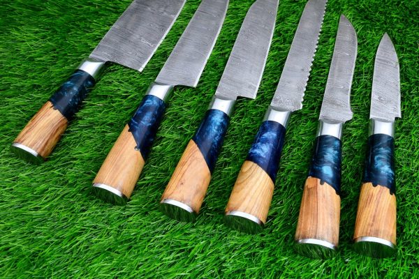 Beautiful Olive Wood and Blue Resin Handle Chef Set