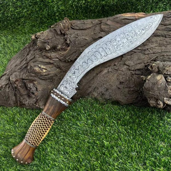 Damascus Steel Kukri with Beautiful Rose Wood & Olive Wood Handle