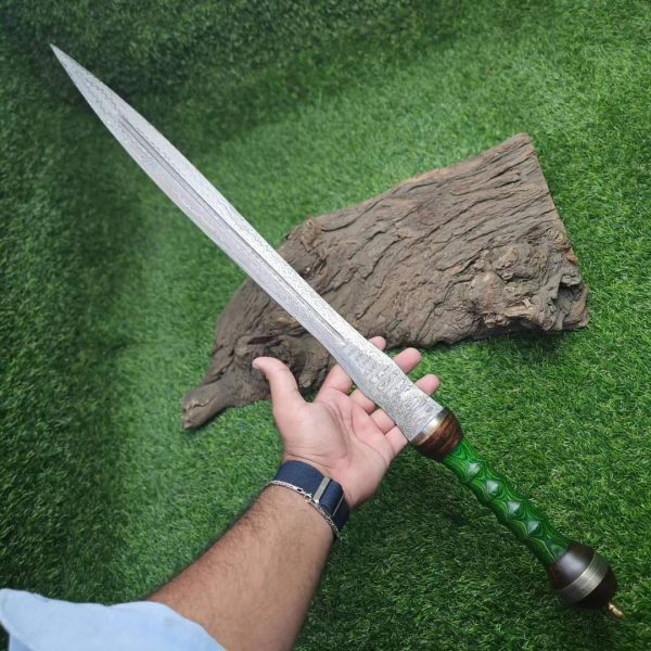 G1 Hand Forged Damascus Steel Sword with Green Wood Handle